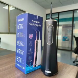 Munddusche mit vier Aufsätzen